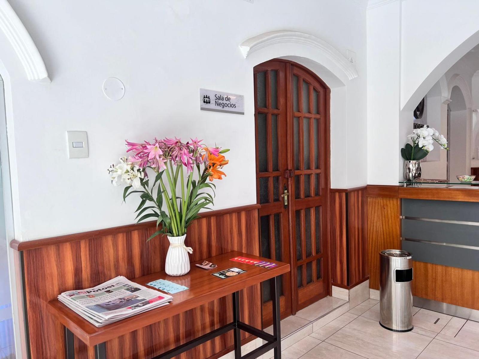 Virreyes Hotel Potosí Exterior photo